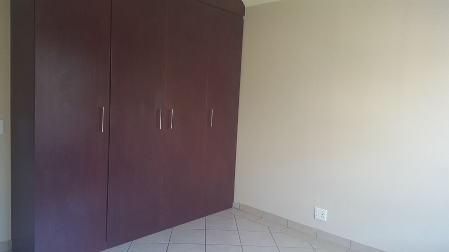 2 Bedroom Property for Sale in Potchefstroom North West